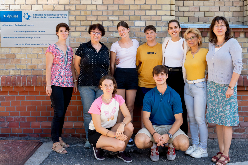 Innsbrucki_nyelvesz_szakos_hallgatok_magyarnyelv-projektje_karunkon Innsbrucki_nyelvesz_szakos_hallgatok_magyarnyelv-projektje_karunkon