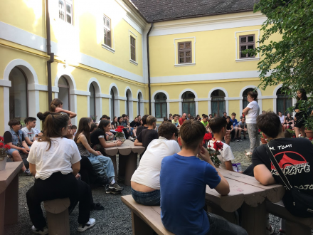 cikk_utibeszamolo_HAT_23_716_719_SZTE_Juhasz_Gyula_Gyakorlo_20242_html_5003365abdc7ca6f